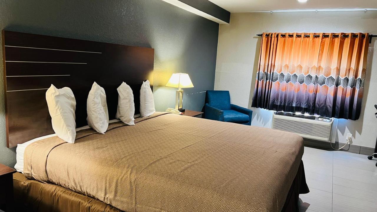 Regency Inn & Suits Houston Exterior foto